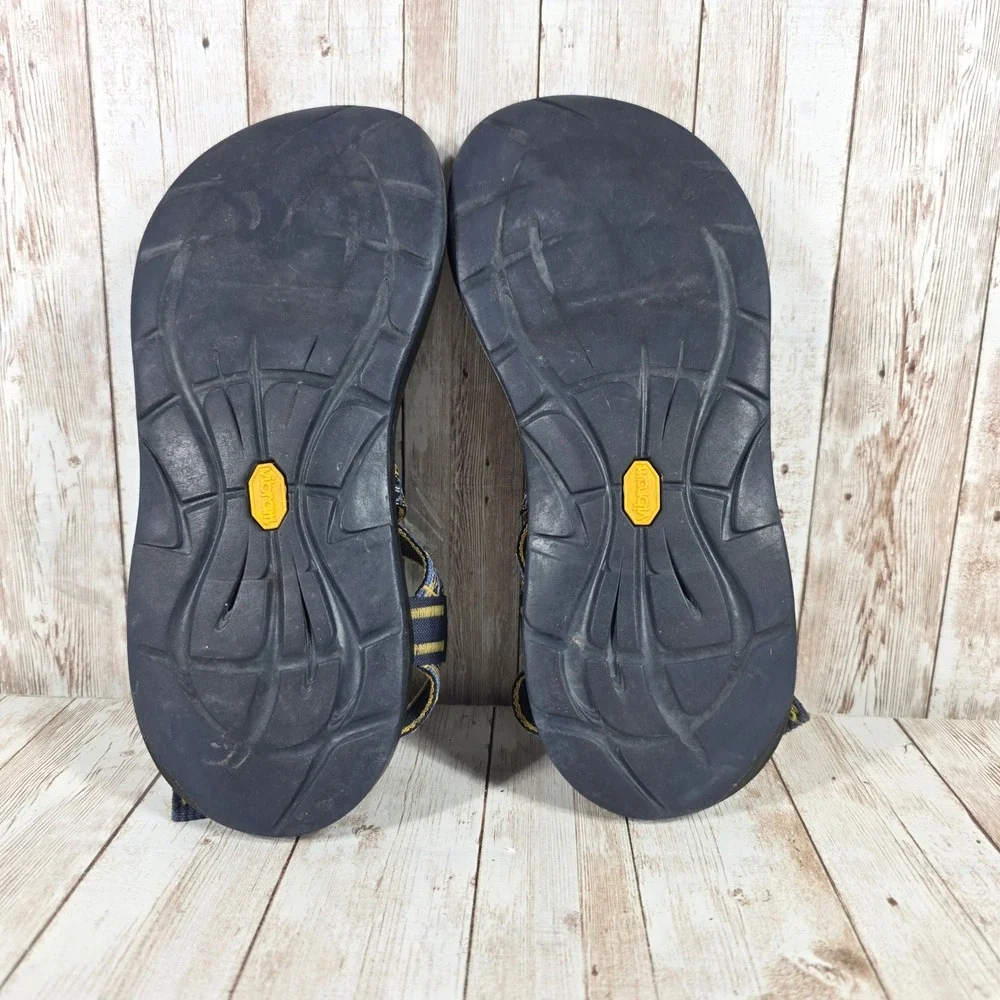 Chaco Z2 Classic Womens 8 Sandals‎ Navy Yellow Double Strap Toe Loop Vibram Sole